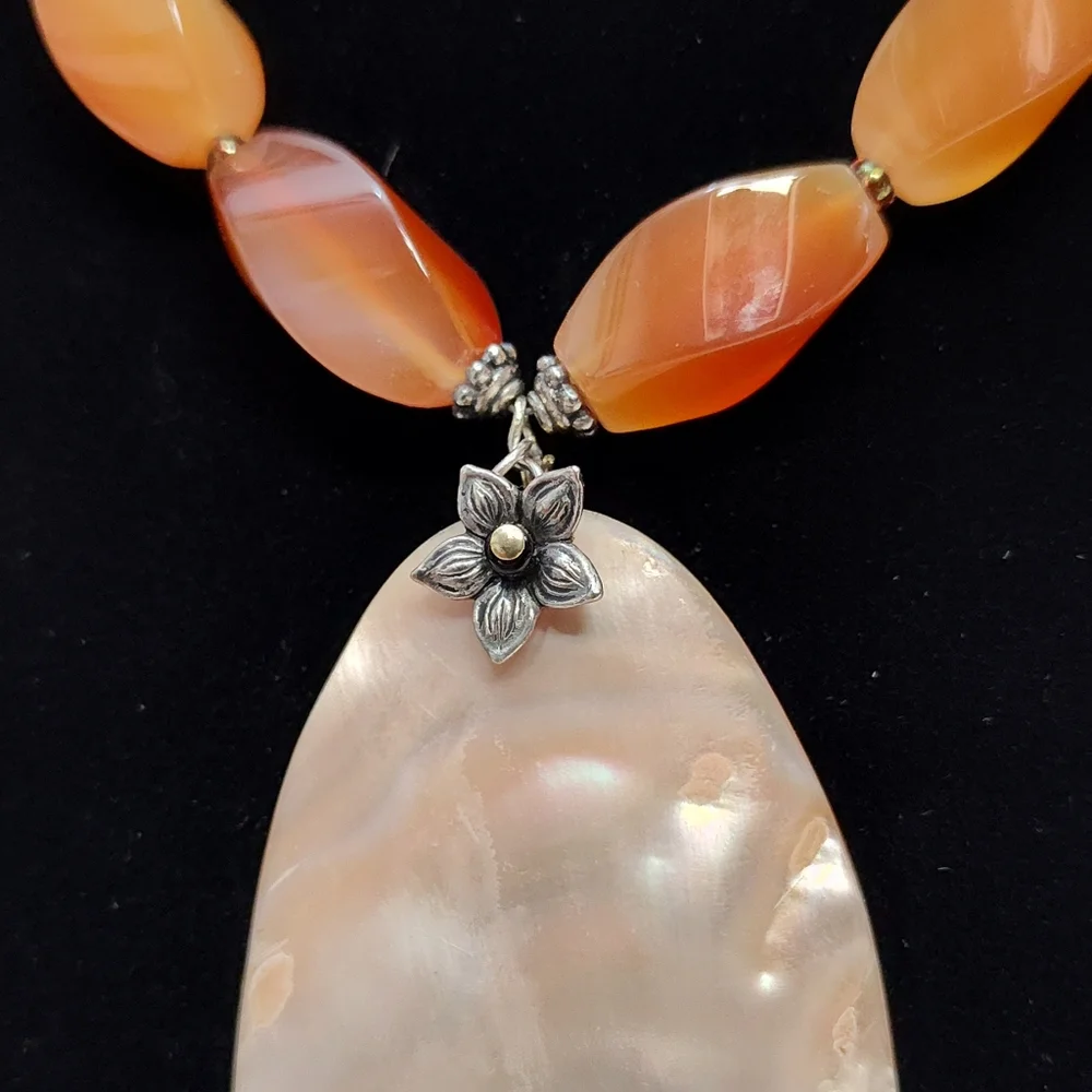Vintage Sterling Silver Carnelian Mother Of Pearl Floral Pendant Necklace 18